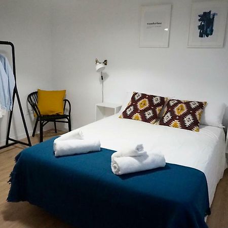Ronda Chic Apartments - C/ Lauria - Centro Ciudad Bagian luar foto