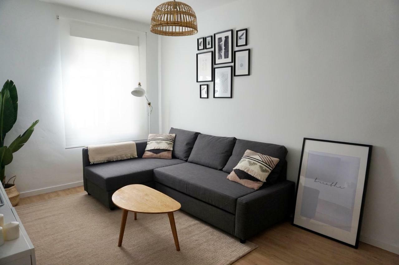 Ronda Chic Apartments - C/ Lauria - Centro Ciudad Bagian luar foto